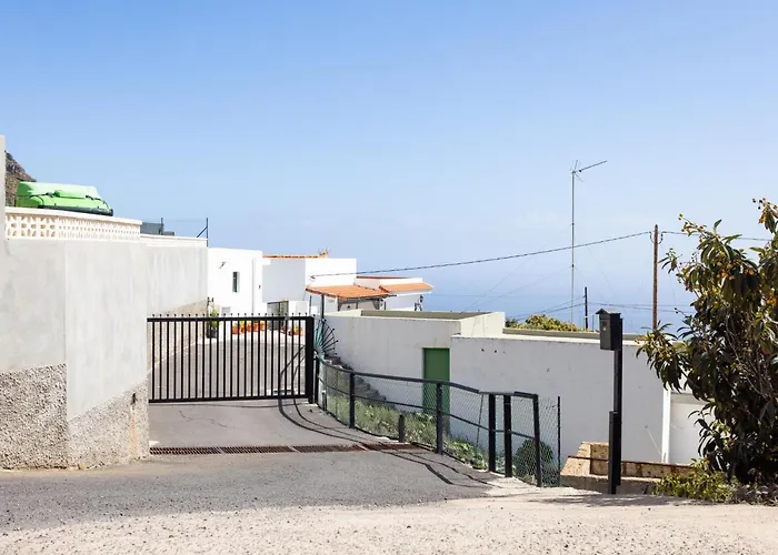 Ek Araya * 坎德拉里亚