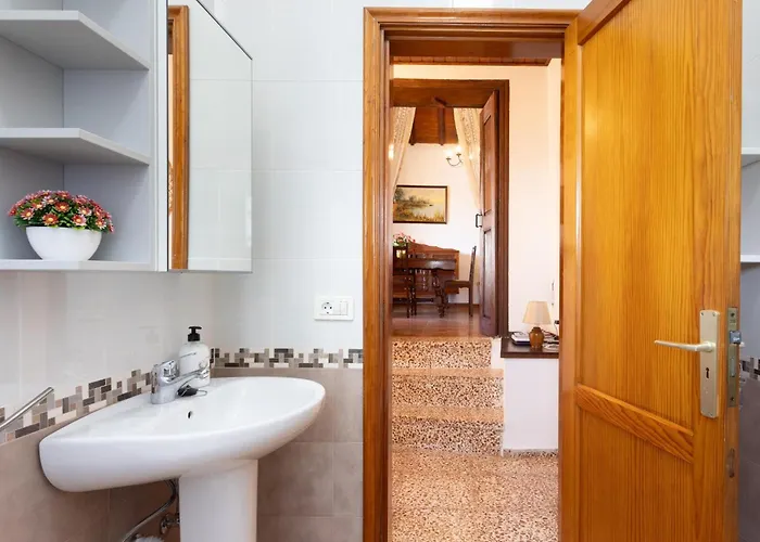 Ek Araya Prázdninový dům *