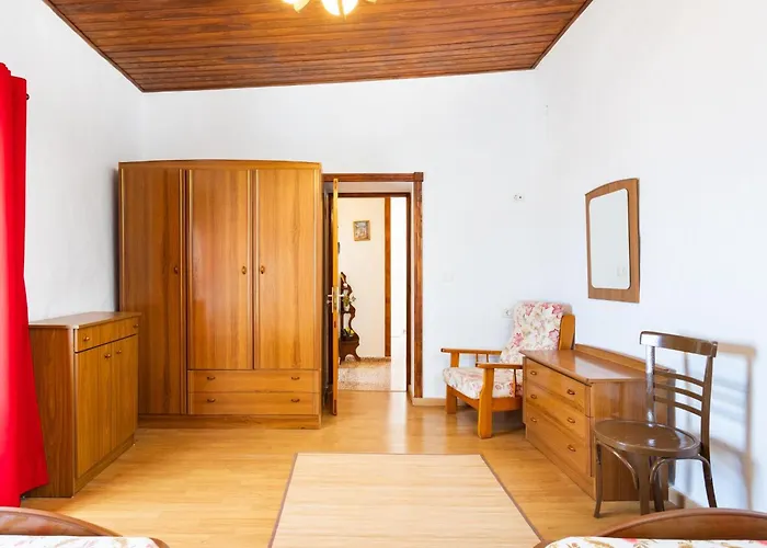 Ek Araya * Candelaria